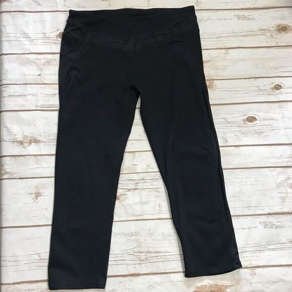 Fabletics Black Work Out Leggings Size Small active wear - Picture 4 of 8